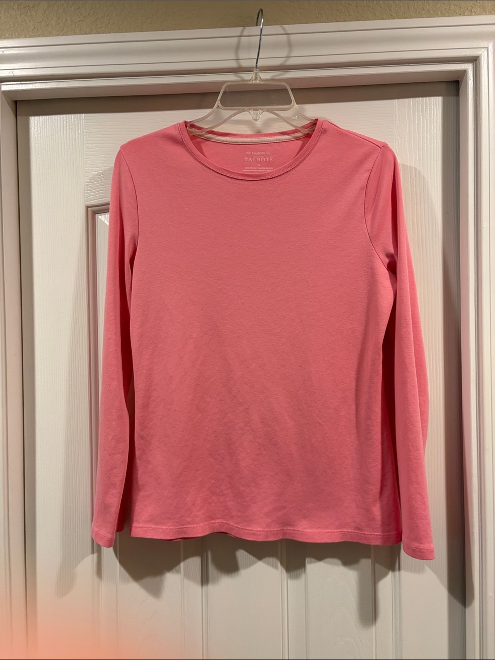 Talbots Pink Long-Sleeve Crewneck Top size M like new